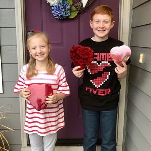 Meet your Posher, Gloria